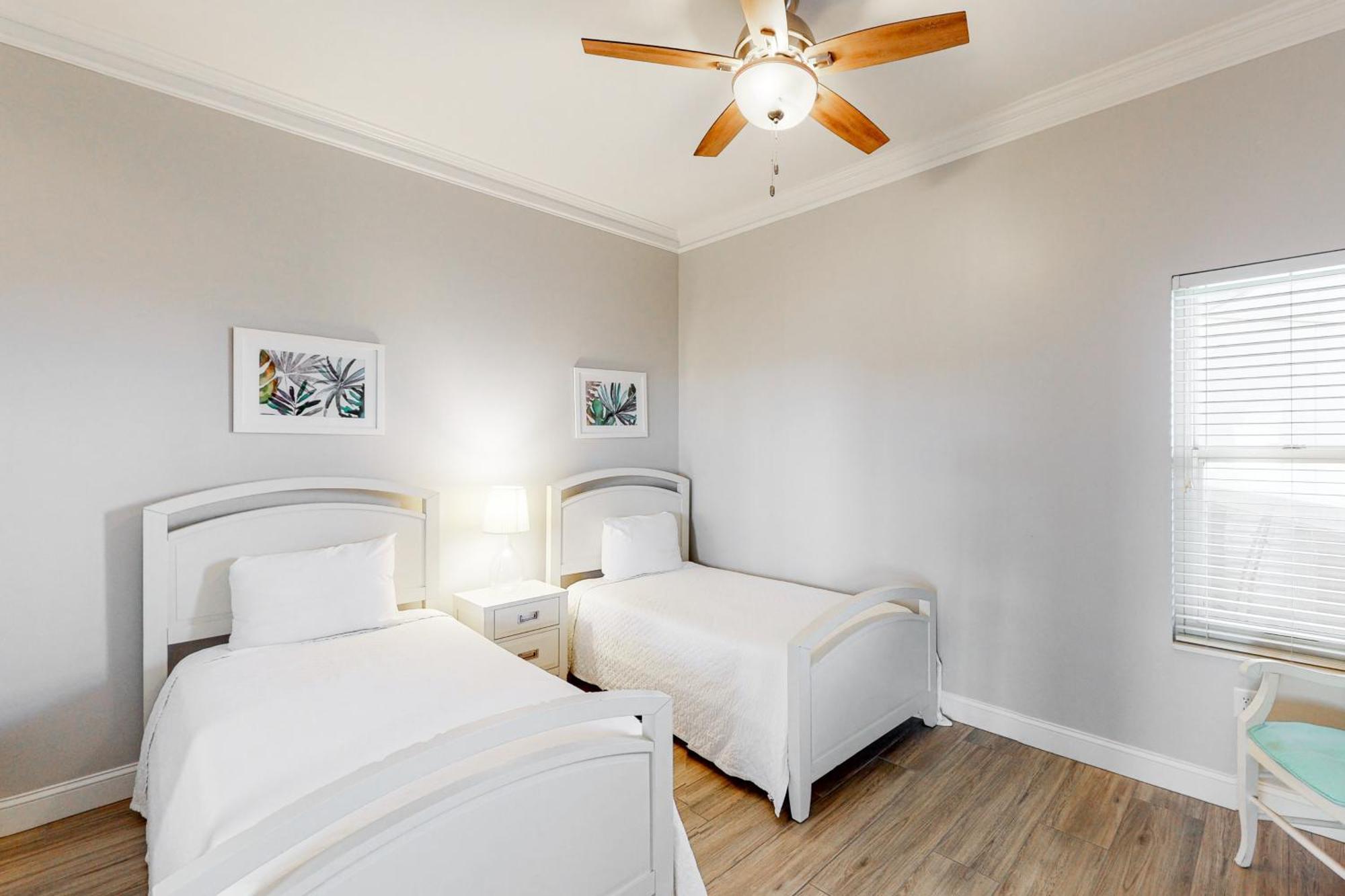 Tops'L Summit IV Destin Habitación foto